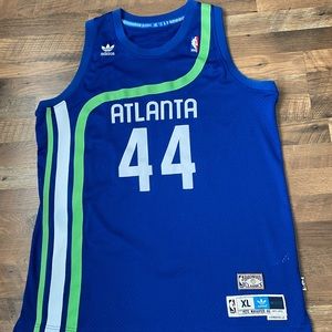 🚨SOLD🚨Pistol Pete Maravich Hawks jersey